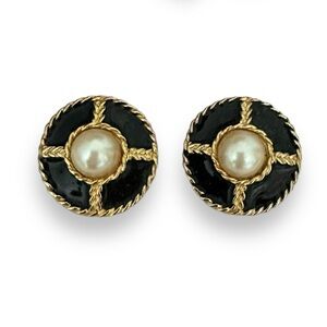 Vintage Gold & Black Round Pearl Clip On Earrings